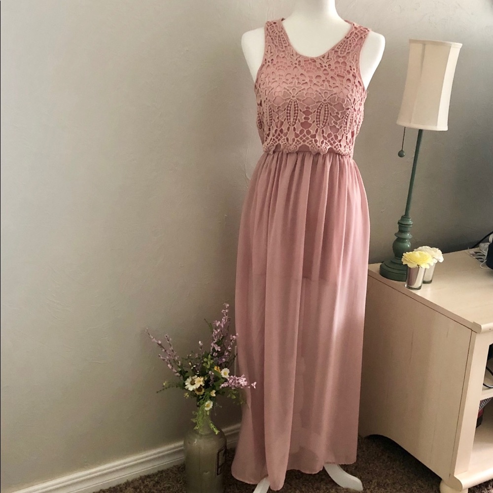 Soft Pink Maxi Dress